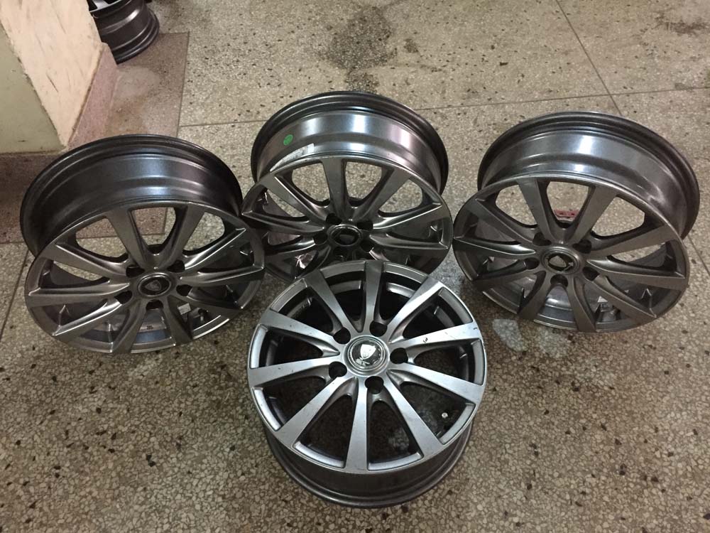4 Wheel/Rim Size 15 (Premio, Alphard, Mark X) 450,000 Ugx, Motor Spare Parts Shop in Kampala Uganda, Ugabox