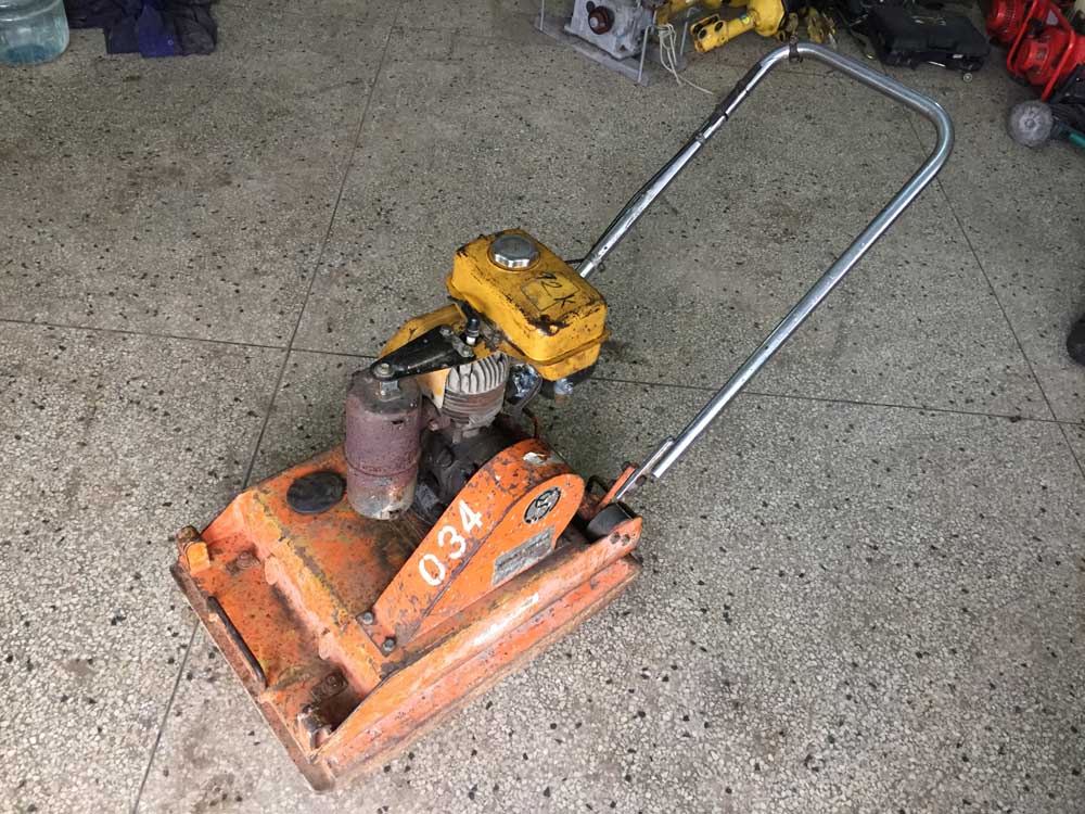 Used Mini/Small compactor, Sale Price: Ugx 1,500,000, JM Auto Parts Uganda, Motor Spare Parts Shop in Kampala Uganda, Ugabox
