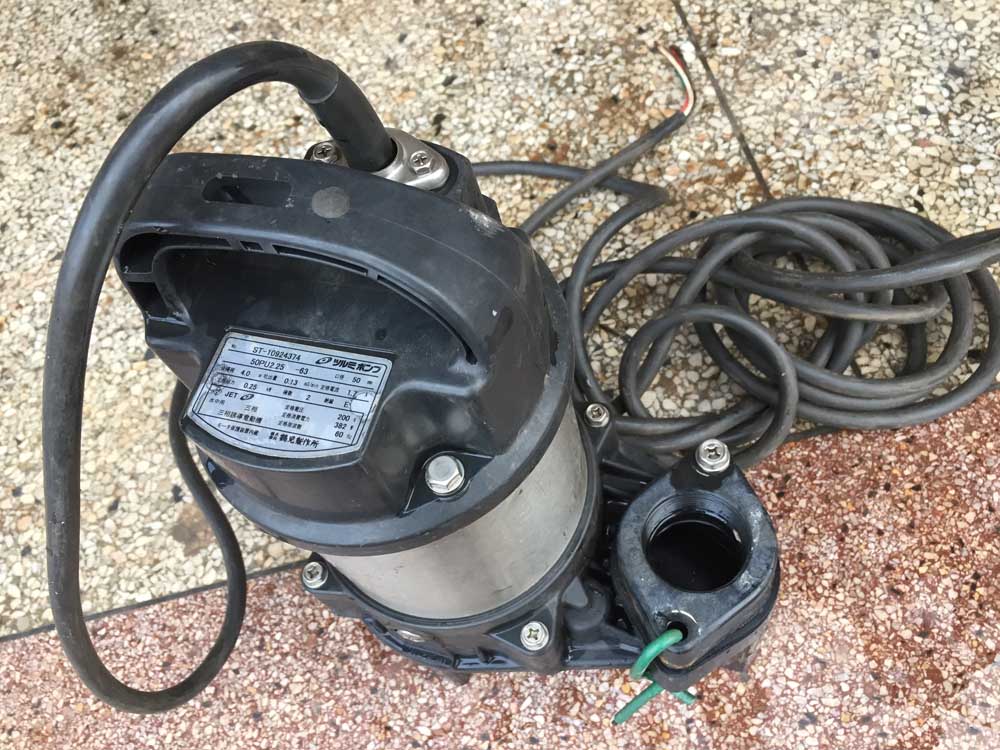 Used Submersible Pump Sale Price: Ugx 500,000, JM Auto Parts Uganda, Motor Spare Parts Shop in Kampala Uganda, Ugabox