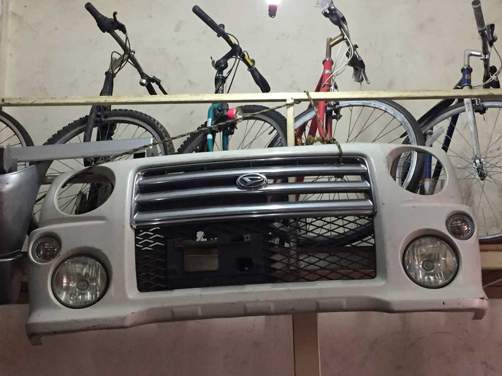 New & Used Toyota Cami Bumpers, Sale Price: Ugx 350,000, JM Auto Parts Uganda, Motor Spare Parts Shop in Kampala Uganda, Ugabox
