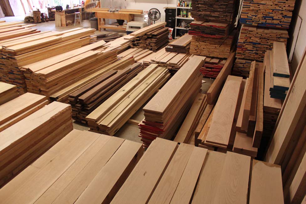 Denis Timber Sales Ndeeba Kampala Uganda Timber Sales and Store, Wood Products, Hard & Soft Wood, Pine Timber, Nkalat Timber, Mivule Timber, Eucalyptus Timber, Mahogany Timber Eucalypus Poles, Wood and Timber for Construction Kampala Uganda, Ugabox