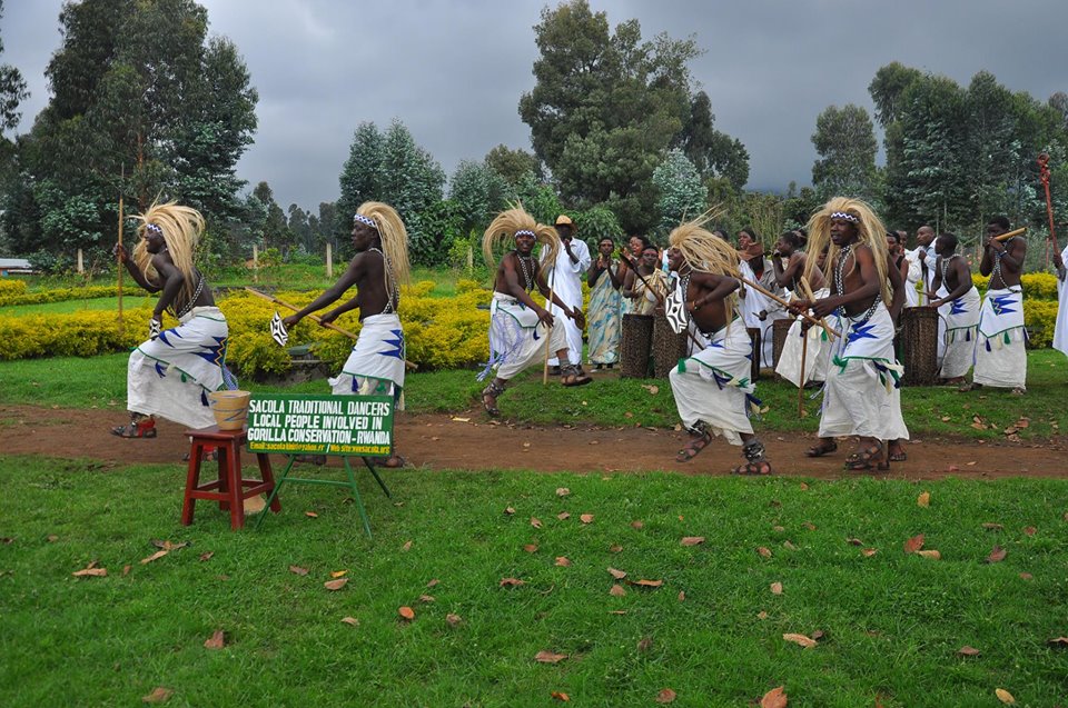 AA Safaris and Tours Uganda, Gorilla Tracking, Chimpanzee Tracking, Mountaineering, White Water Rafting, Wildlife Viewing, Birding, Honeymoon Holidays, Culture & Nature Tours, Primate Safaris, Rwanda & Uganda, East Africa