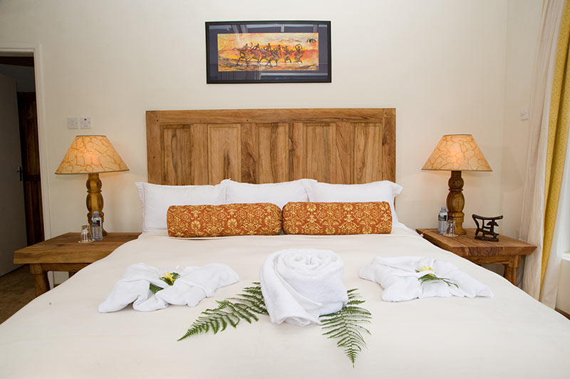 Around Africa Safaris Uganda, Mountain gorilla trekking, Chimpanzee trekking, Safari game drives, 1000+ bird species, 330 mammal species, Birding, White water rafting, Rwenzori mountain hikes, River Nile boat rides, Community tourism, Uganda