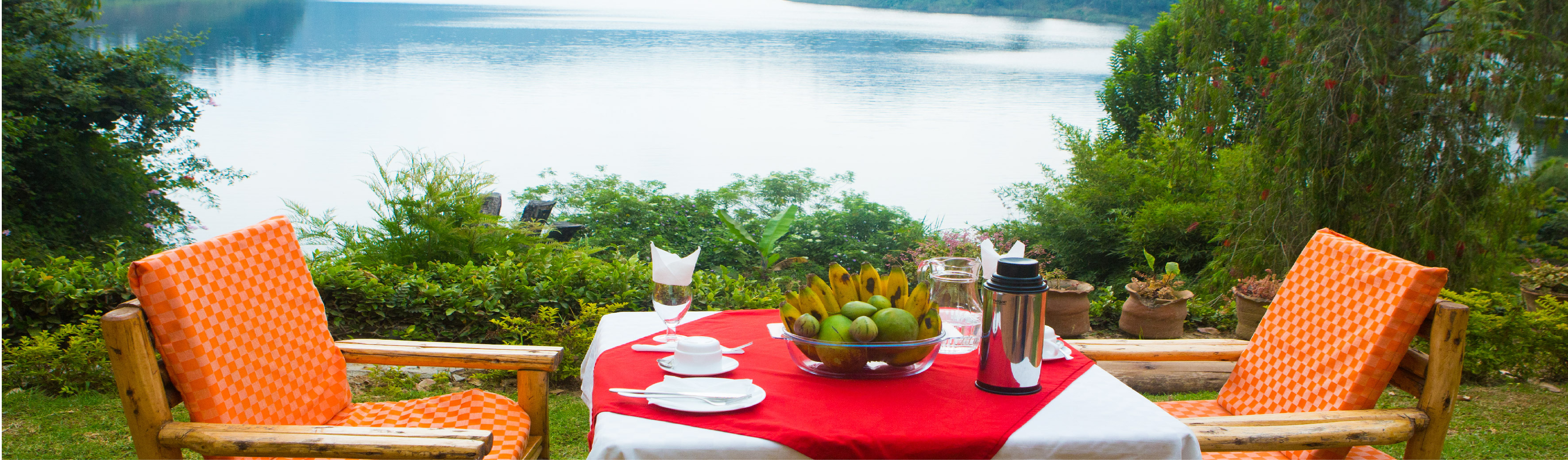 Bunyonyi Safaris Uganda, Accommodation, Nature Lodges, Nature Walks, Biking, Boat Ride, Canoeing, Community Tours, Bird Watching, Cultural Tourism, Games, Team Building Activities Uganda