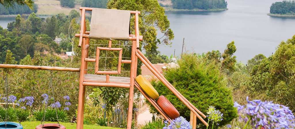 Bunyonyi Safaris Uganda, Accommodation, Nature Lodges, Nature Walks, Biking, Boat Ride, Canoeing, Community Tours, Bird Watching, Cultural Tourism, Games, Team Building Activities Uganda