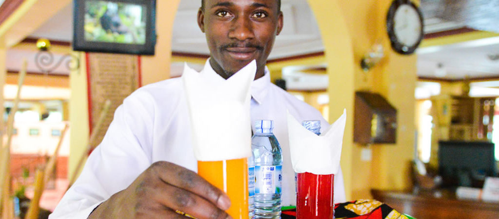 Bunyonyi Safaris Uganda, Accommodation, Nature Lodges, Nature Walks, Biking, Boat Ride, Canoeing, Community Tours, Bird Watching, Cultural Tourism, Games, Team Building Activities Uganda