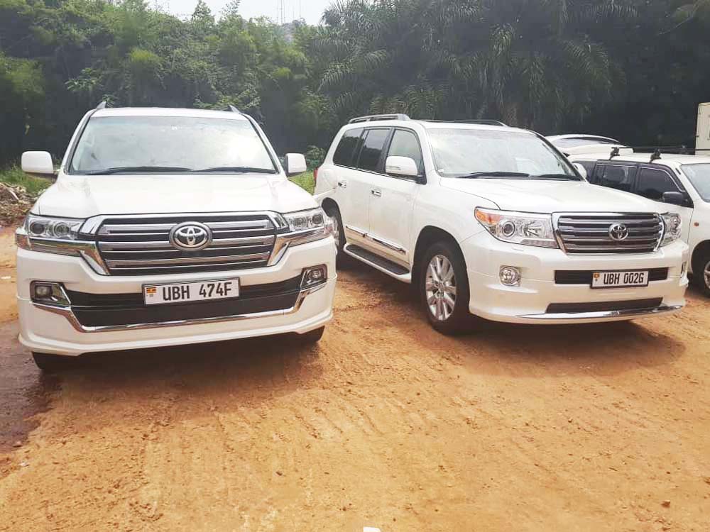 Cars for Hire in Uganda, Landcruisers-V8, Bridal Cars for Hire in Kampala Uganda, Wedding & Business Executive Tours and Travel Vehicles in Uganda, Transport Services in Kampala Uganda, Mutinisa Motors Uganda, Ugabox