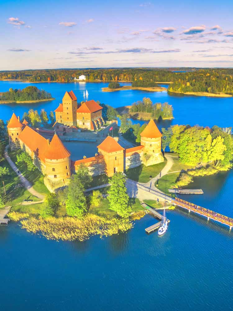 Top Attractions Lithuania. Lithuania Leading Tourist Attractions. Holiday Tours And Travel. Ugabox.com