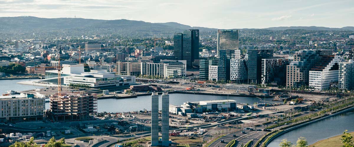 Norway. Norway Tourist Attractions. Norway Holiday Destinations, Tours And Travel. Norway Business And Investment. Information, Tourism, Trade, Brands And Companies. Ugabox.com