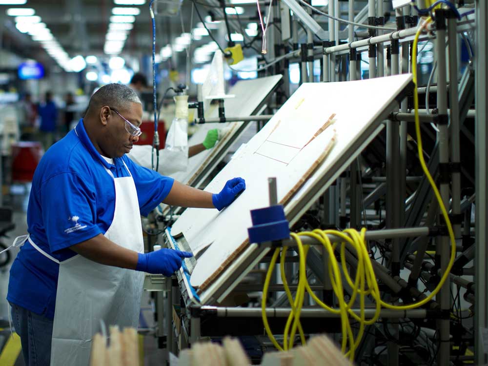 Manufacturing companies in Uganda. Manufacturing companies in Uganda primarily produce food and beverages, followed by other goods such as construction materials, chemicals, and textiles. Here are leading manufacturing companies in Kampala Uganda. | Ugabox.com