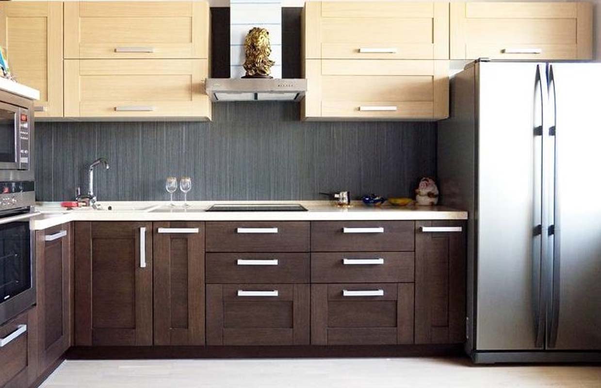 Wood Kitchen Cabinet Design for Sale in Kampala Uganda. Modern Kitchen Design And Installation in Uganda. Carpentry Services for: Home Furniture, Hotel and Restaurant Furniture, House and Apartment Kitchen Design in Kampala-Uganda. Modern Wood Furniture Design in Kampala Uganda, Masterwood Investments Uganda, Ugabox.