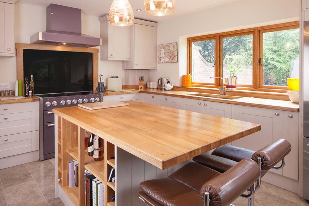 Wood Kitchen Cabinet Design for Sale in Kampala Uganda. Modern Kitchen Design And Installation in Uganda. Carpentry Services for: Home Furniture, Hotel and Restaurant Furniture, House and Apartment Kitchen Design in Kampala-Uganda. Modern Wood Furniture Design in Kampala Uganda, Masterwood Investments Uganda, Ugabox.