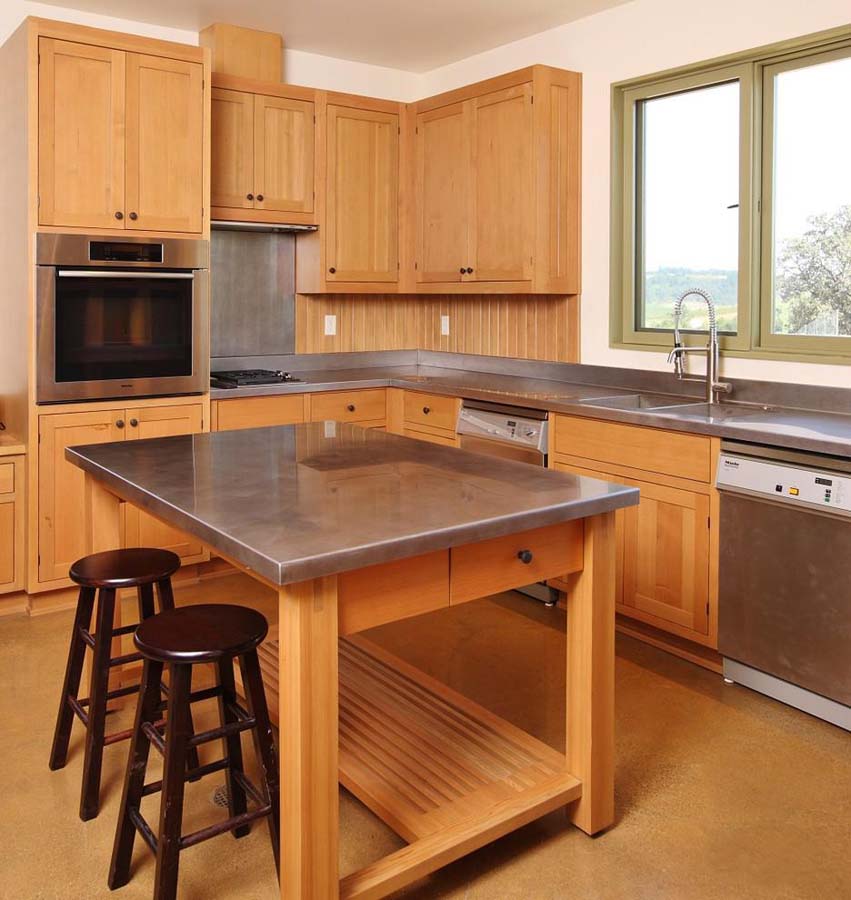 Wood Kitchen Cabinet Design for Sale in Kampala Uganda. Modern Kitchen Design And Installation in Uganda. Carpentry Services for: Home Furniture, Hotel and Restaurant Furniture, House and Apartment Kitchen Design in Kampala-Uganda. Modern Wood Furniture Design in Kampala Uganda, Masterwood Investments Uganda, Ugabox.