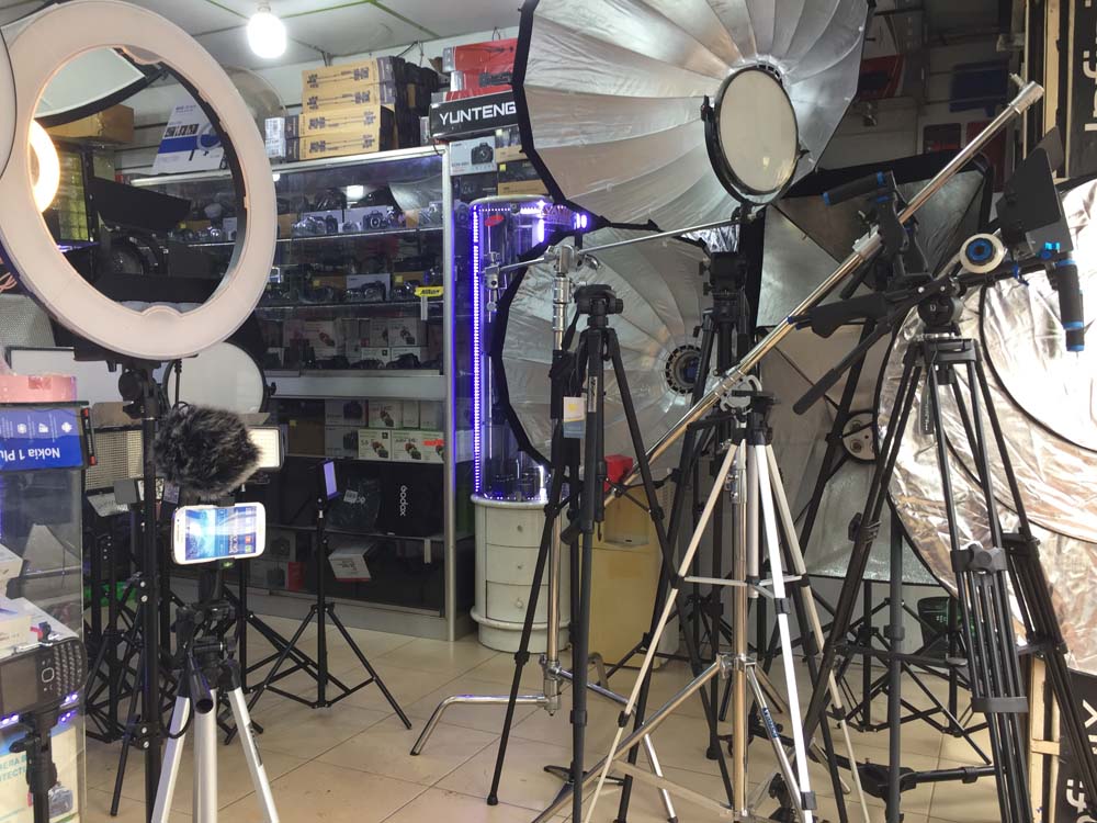 Ring Lights, Tripods Video and Photography Reflectors in Uganda. Video & Photography Lighting Equipment. Professional Photography, Film, Video, Cameras & Equipment Shop in Kampala Uganda, Ugabox