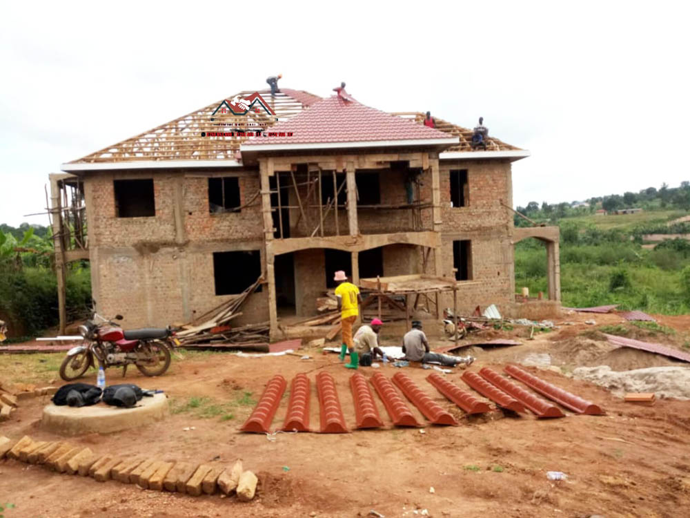Roof Construction Services Uganda. Timber/Wood Roof Construction Services In Kampala Uganda. Macoi Roofings Uganda For Professional Roofing Services In Kampala Uganda. Ugabox