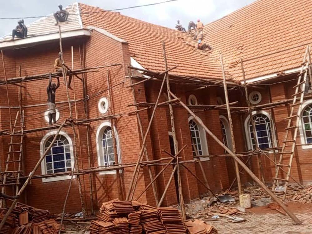 Roofing Services Uganda. Roof Construction Services. Timber/Wood And Metal/Steel Roof Construction Services In Kampala Uganda. Macoi Roofings Uganda For Professional Roofing Services In Kampala Uganda. Ugabox