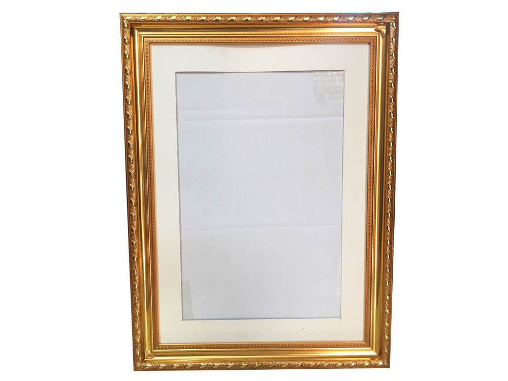 Photo Frames for Sale Kampala Uganda, Home Decor Uganda, Display Photo Frames, Photography, Photo Frame Wall Hanging, Photography Shop Kampala Uganda, Ugabox