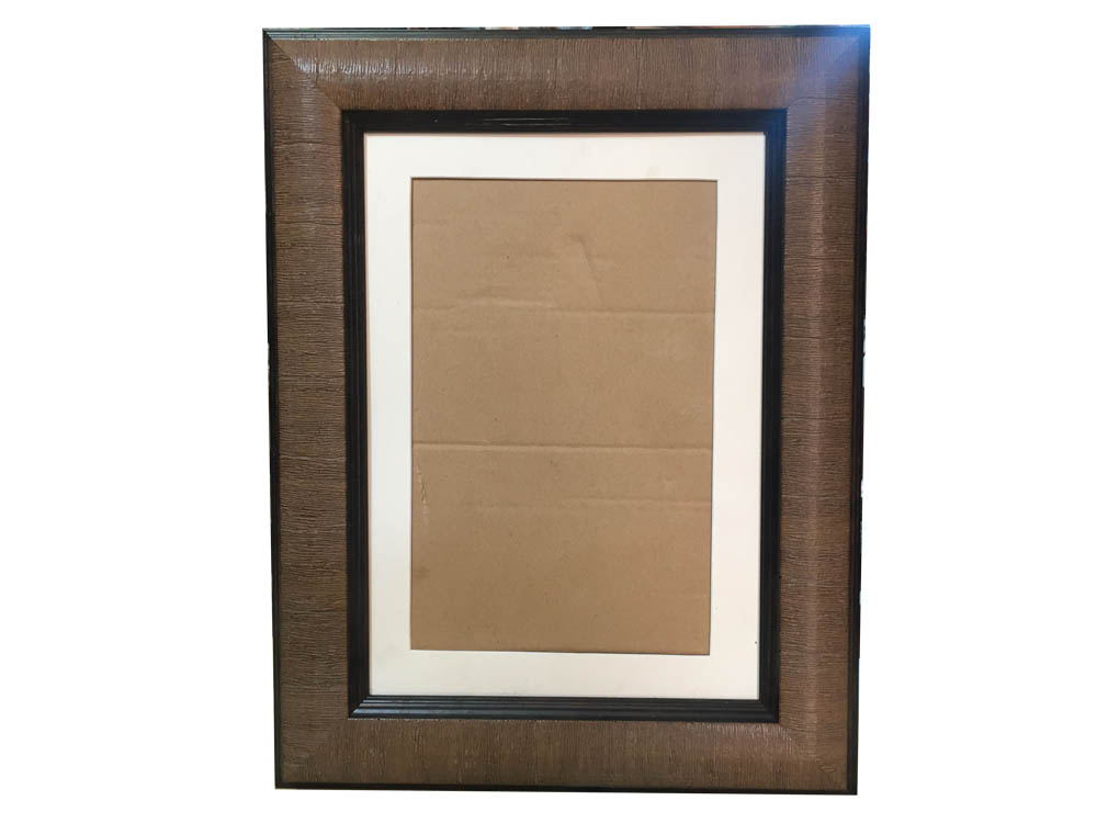 Photo Frames for Sale Kampala Uganda, Home Decor Uganda, Display Photo Frames, Photography, Photo Frame Wall Hanging, Art and Crafts, Photography Shop Kampala Uganda, Ugabox